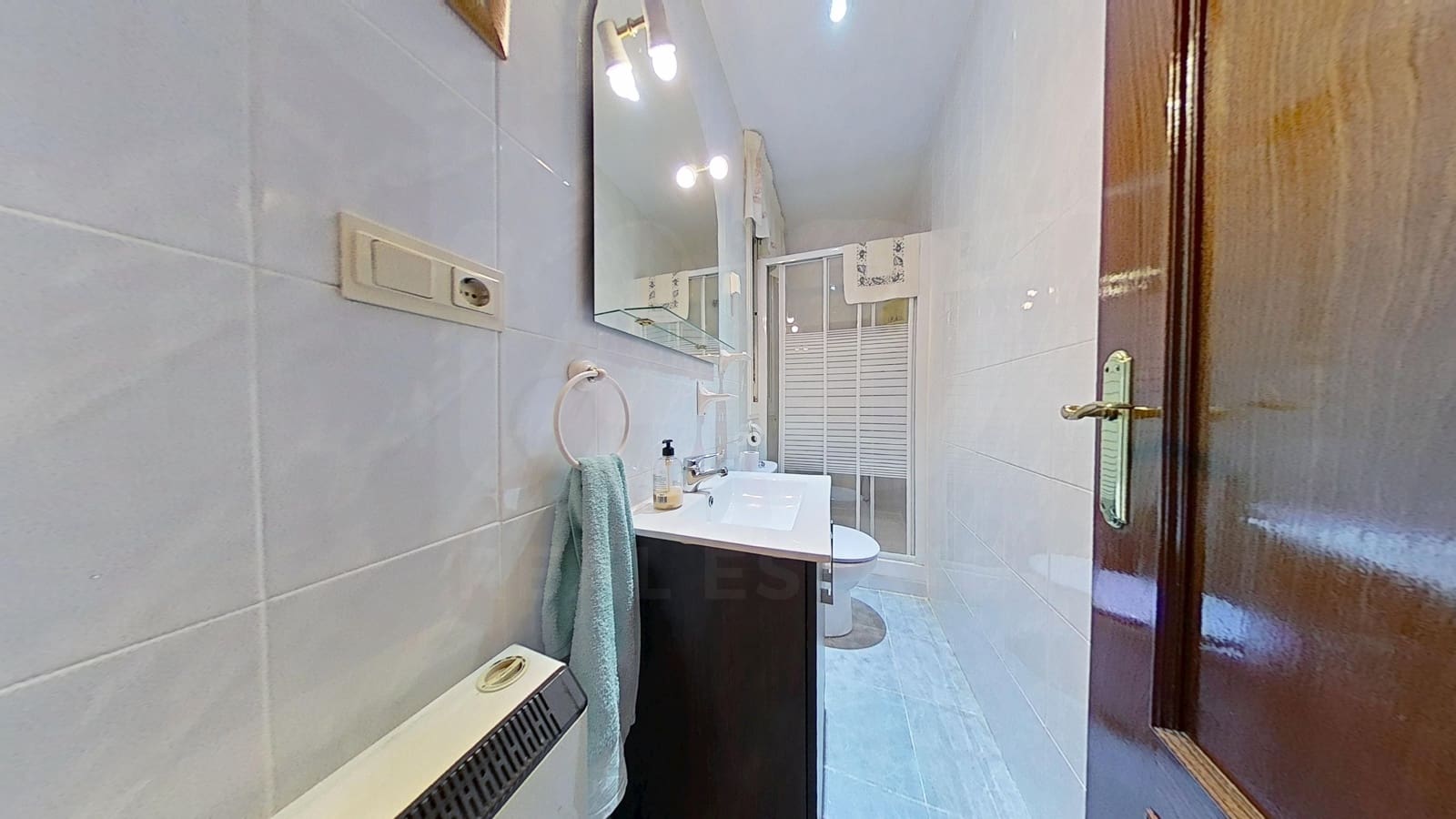 5 slaapkamer Huis te koop in Toledo stad met garage - € 296.000 (Ref: 9988265)