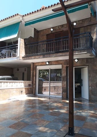 3 soverom Hus til salgs i Tarragona by med svømmebasseng - € 395 000 (Ref: 9988266)
