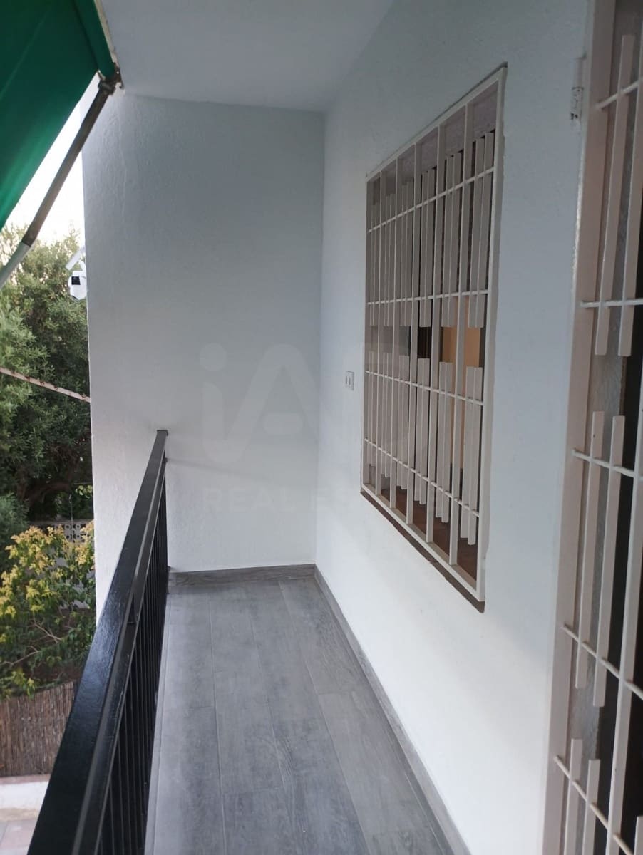 3 sovrum Hus till salu i Tarragona stad med pool - 395 000 € (Ref: 9988266)