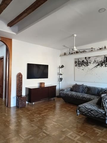 4 soverom Leilighet til salgs i La Vila de Gràcia, Barcelona by - € 780 000 (Ref: 9988271)