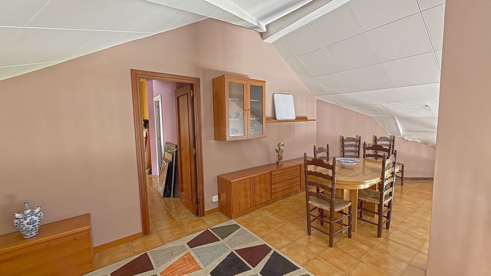 5 Zimmer Haus zu verkaufen in Barcelona Stadt mit Pool - 525.000 € (Ref: 9988272)