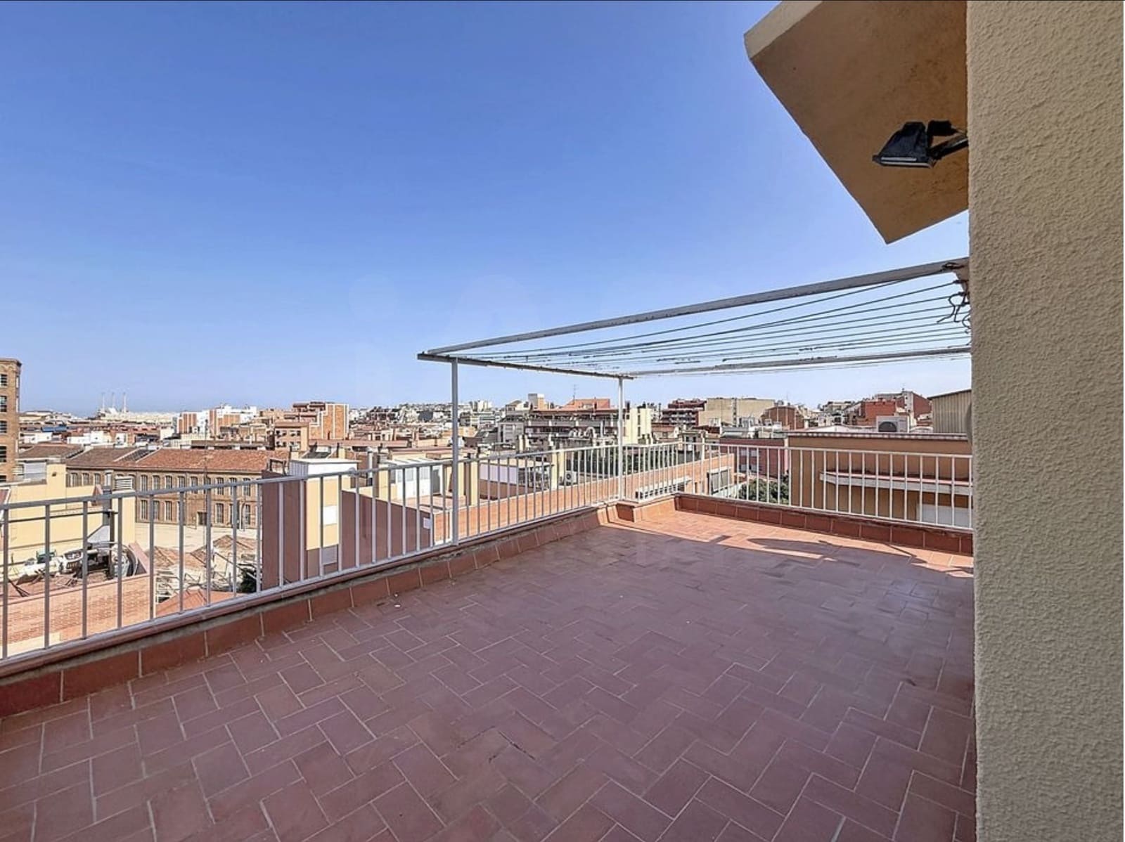Apartamento de 1 habitación en Barcelona ciudad en venta - 250.000 € (Ref: 9988273)