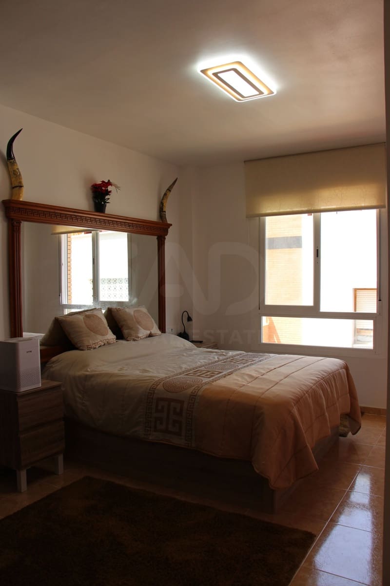 3 Zimmer Apartment zu verkaufen in Almeria Stadt - 157.500 € (Ref: 9988276)