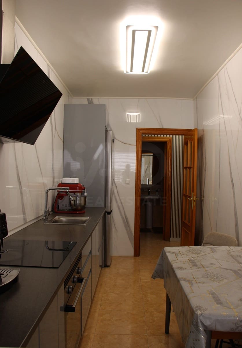 3 Zimmer Apartment zu verkaufen in Almeria Stadt - 157.500 € (Ref: 9988276)