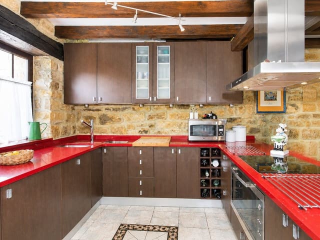 3 Zimmer Haus zu verkaufen in Anievas mit Pool Garage - 360.000 € (Ref: 9988278)
