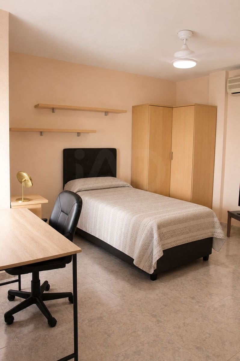 5 camera da letto Villetta a Schiera in vendita in Almeria citta con piscina - 350.000 € (Rif: 9988280)