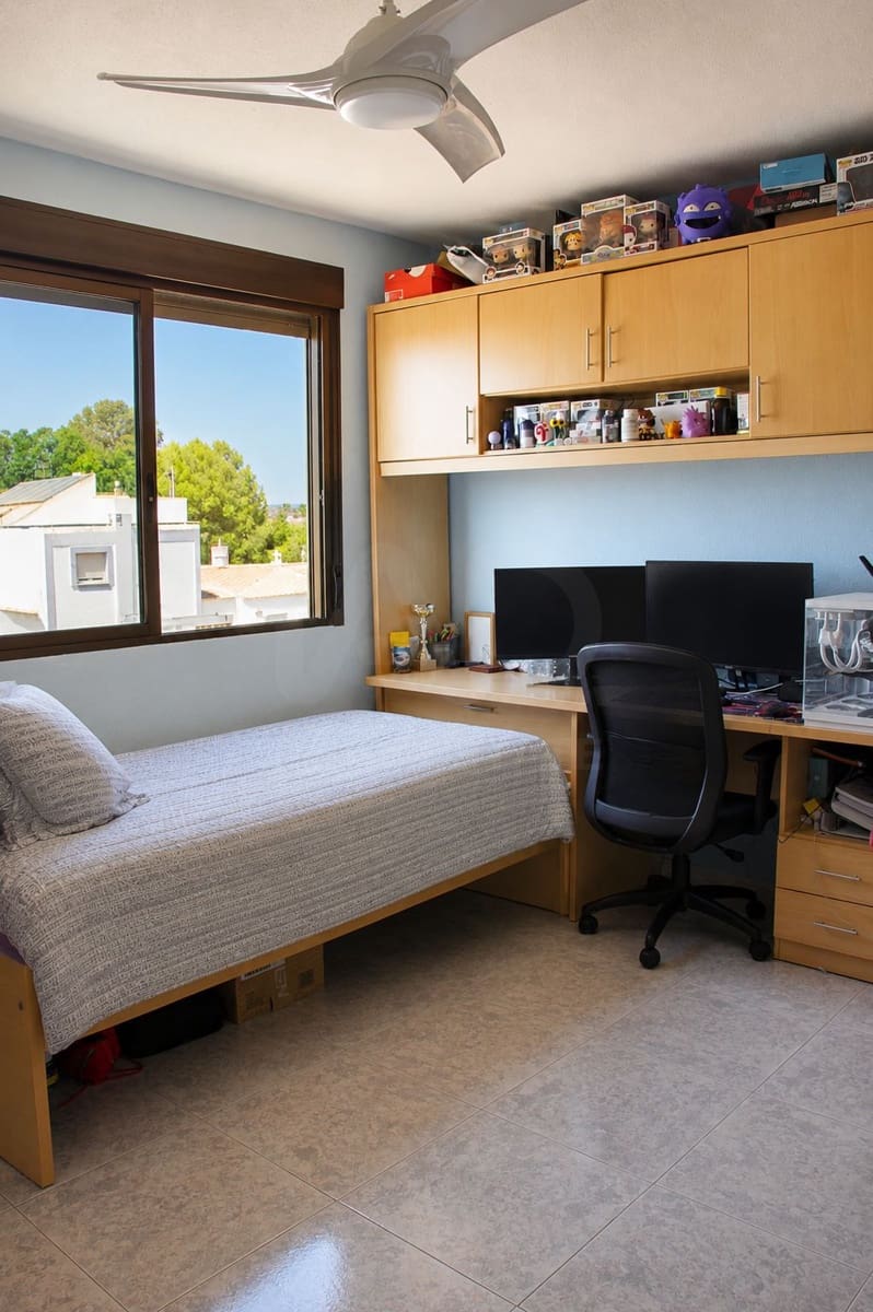 5 camera da letto Villetta a Schiera in vendita in Almeria citta con piscina - 350.000 € (Rif: 9988280)