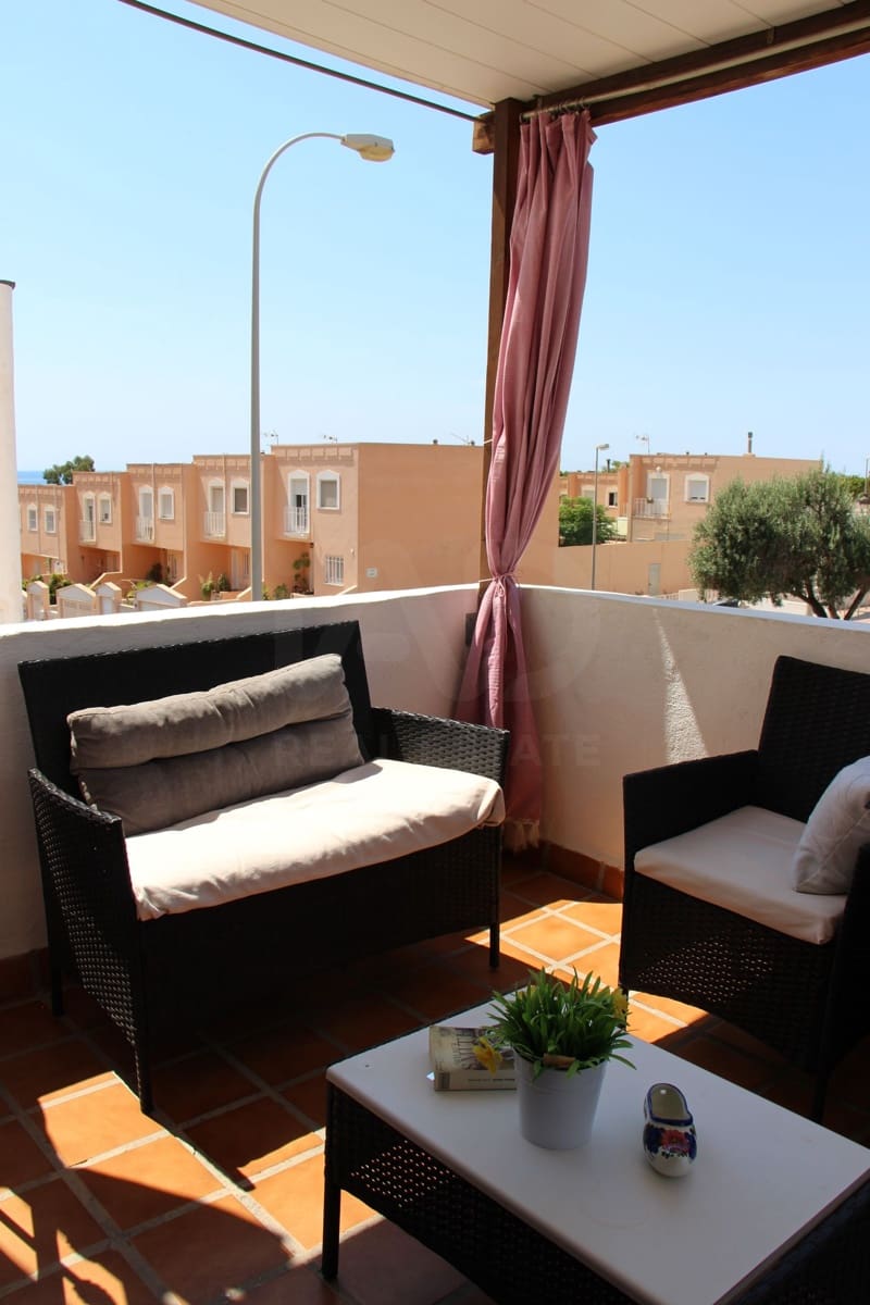5 camera da letto Villetta a Schiera in vendita in Almeria citta con piscina - 350.000 € (Rif: 9988280)