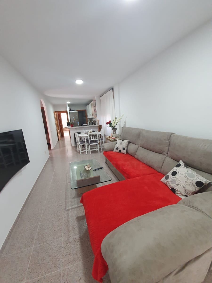 Apartamento de 2 habitaciones en Almería ciudad en venta con piscina - 168.000 € (Ref: 9988282)