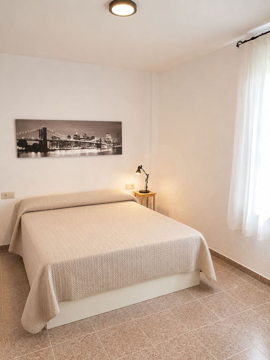 Apartamento de 2 habitaciones en Almería ciudad en venta con piscina - 168.000 € (Ref: 9988282)