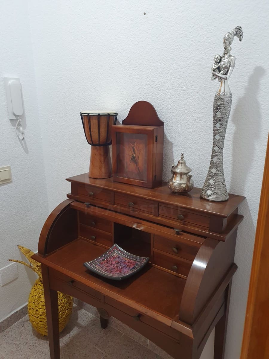 Apartamento de 2 habitaciones en Almería ciudad en venta con piscina - 168.000 € (Ref: 9988282)