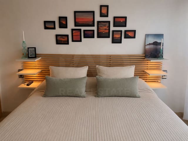 2 chambre Appartement à vendre à Roquetas de Mar avec piscine garage - 209 000 € (Ref: 9988283)