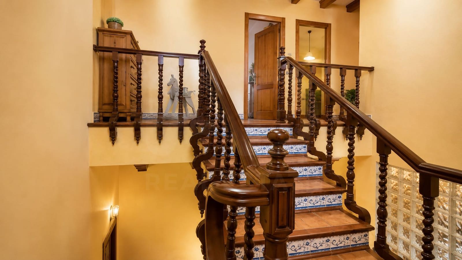 4 soverom Hus til salgs i Cadiz by med garasje - € 298 000 (Ref: 9988287)
