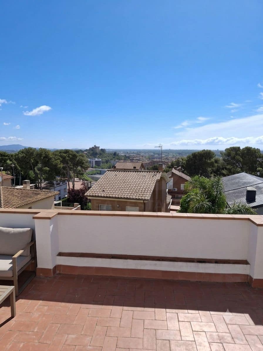 5 quarto Moradia em Banda para venda em Barcelona cidade com piscina garagem - 995 000 € (Ref: 9988290)