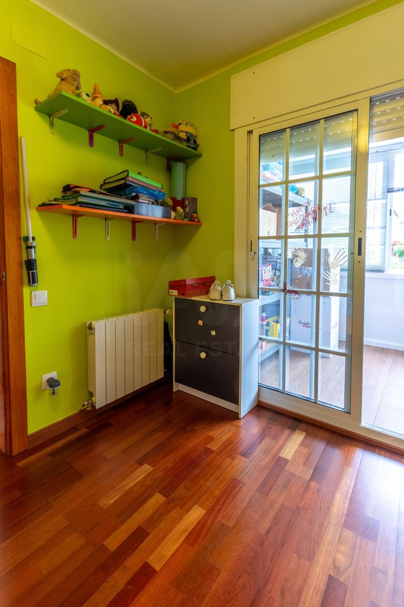 5 bedroom Terraced Villa for sale in Castelldefels with pool garage - € 975,000 (Ref: 9988290)