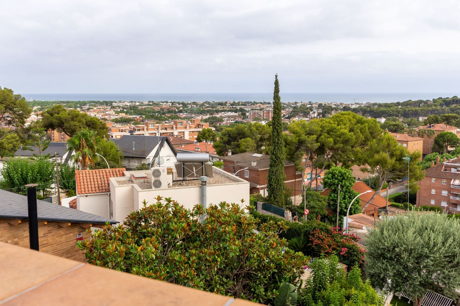 5 bedroom Terraced Villa for sale in Castelldefels with pool garage - € 975,000 (Ref: 9988290)