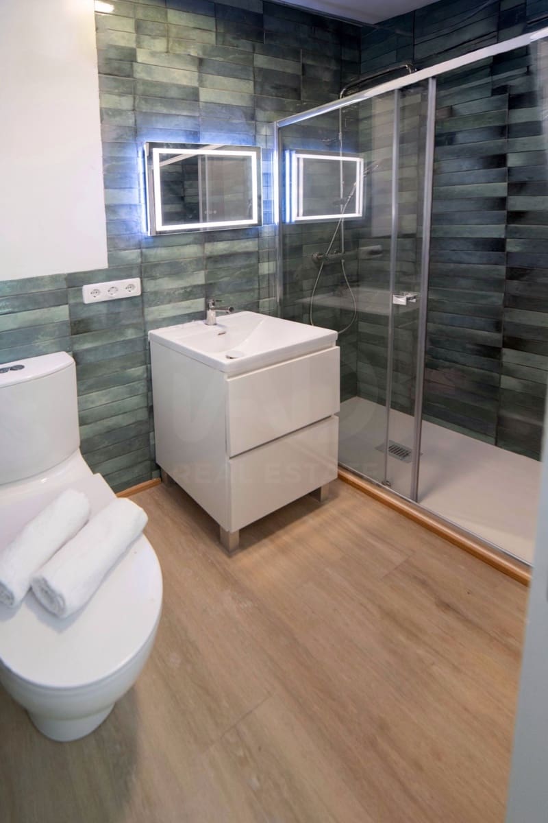 1 slaapkamer Appartement te koop in Sevilla stad - € 209.000 (Ref: 9988293)