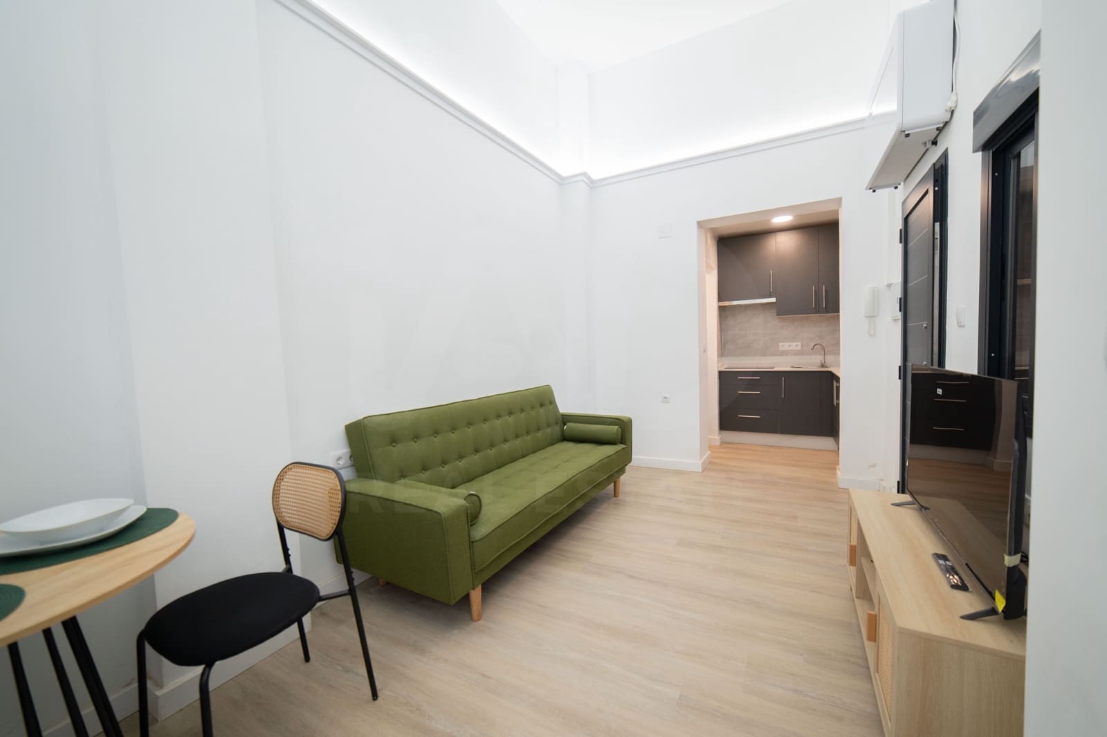 1 slaapkamer Appartement te koop in Sevilla stad - € 209.000 (Ref: 9988293)