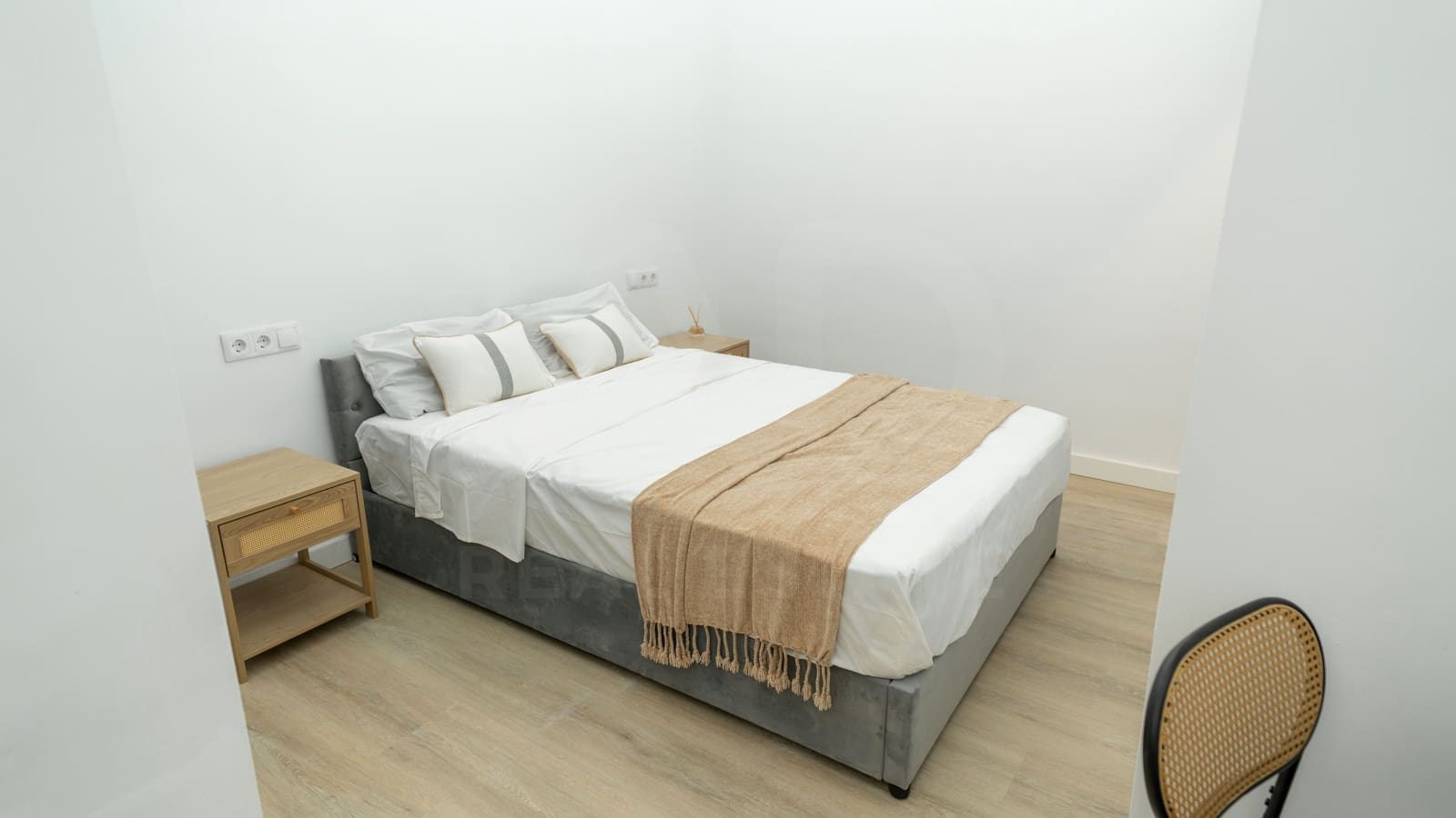 1 slaapkamer Appartement te koop in Sevilla stad - € 209.000 (Ref: 9988293)