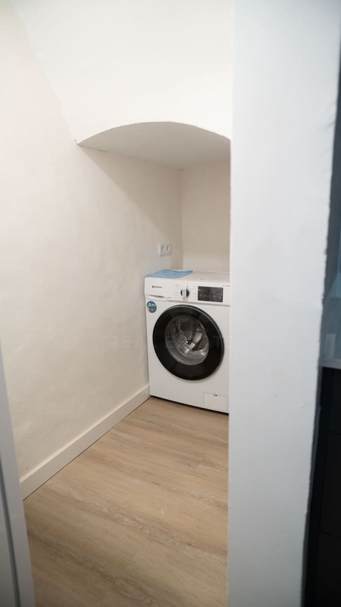 1 slaapkamer Appartement te koop in Sevilla stad - € 209.000 (Ref: 9988293)