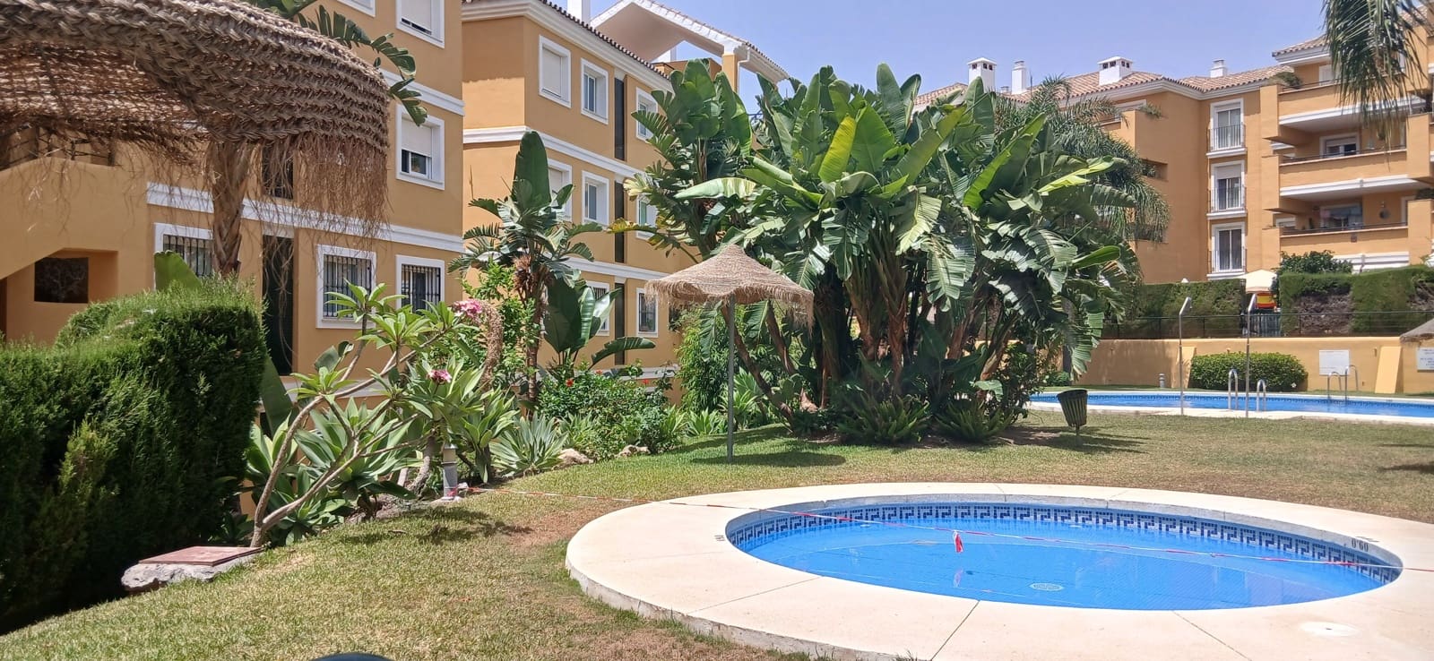 2 sypialnia Apartament na sprzedaż w Mijas z basenem garażem - 320 000 € (Ref: 9988294)