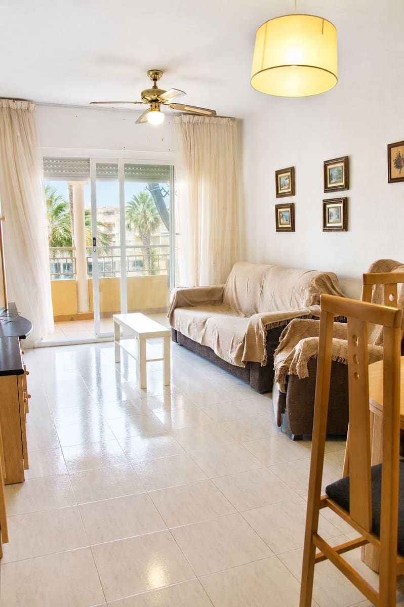 2 sovrum Lägenhet till salu i Almeria stad med garage - 159 950 € (Ref: 9988295)