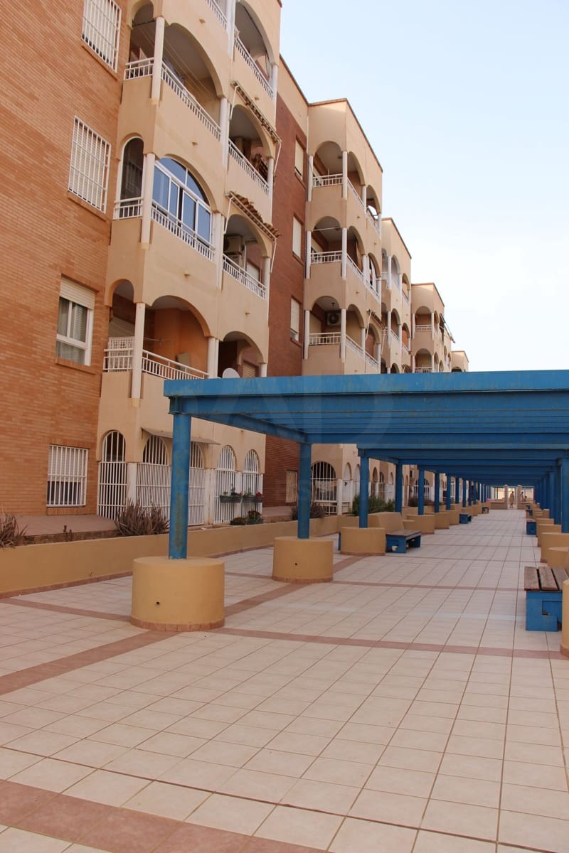 2 sovrum Lägenhet till salu i Almeria stad med garage - 159 950 € (Ref: 9988295)