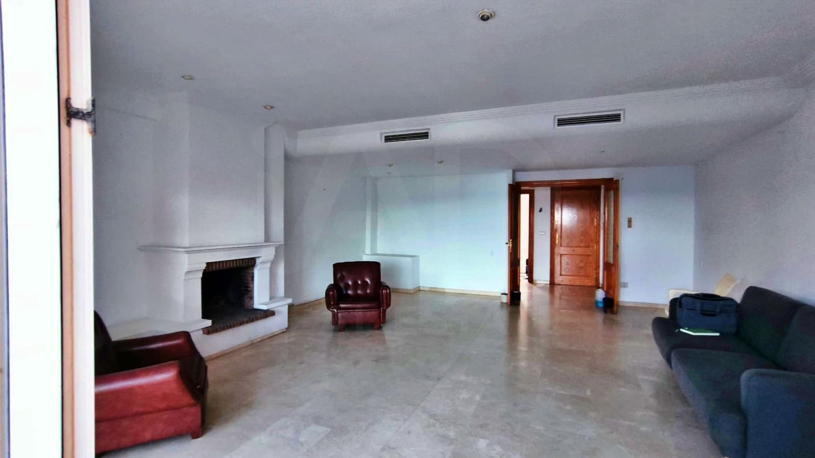 4 sovrum Radhus till salu i Alicante stad med pool garage - 798 000 € (Ref: 9988296)