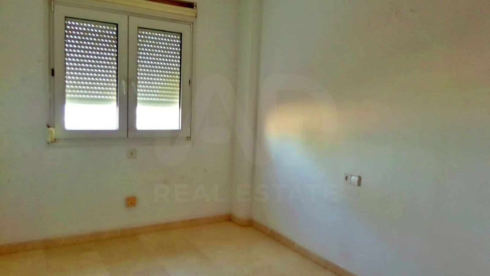 4 sovrum Radhus till salu i Alicante stad med pool garage - 798 000 € (Ref: 9988296)