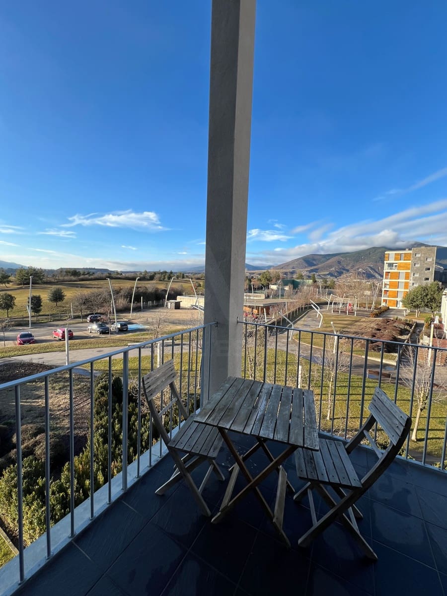 3 soveværelse Lejlighed til salg i Huesca by med swimmingpool garage - € 275.000 (Ref: 9988298)