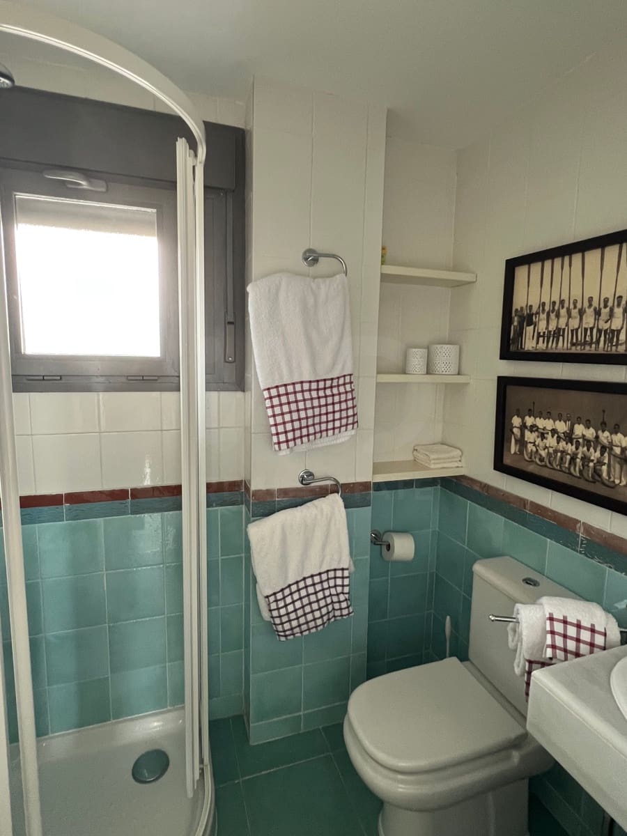 3 soveværelse Lejlighed til salg i Huesca by med swimmingpool garage - € 275.000 (Ref: 9988298)
