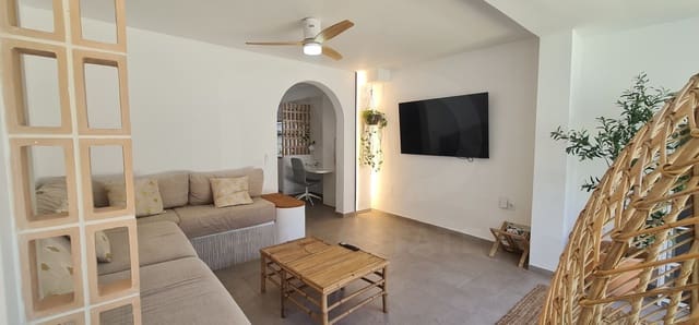 2 sovrum Radhus till salu i Calahonda, Mijas med pool - 479 000 € (Ref: 9988300)