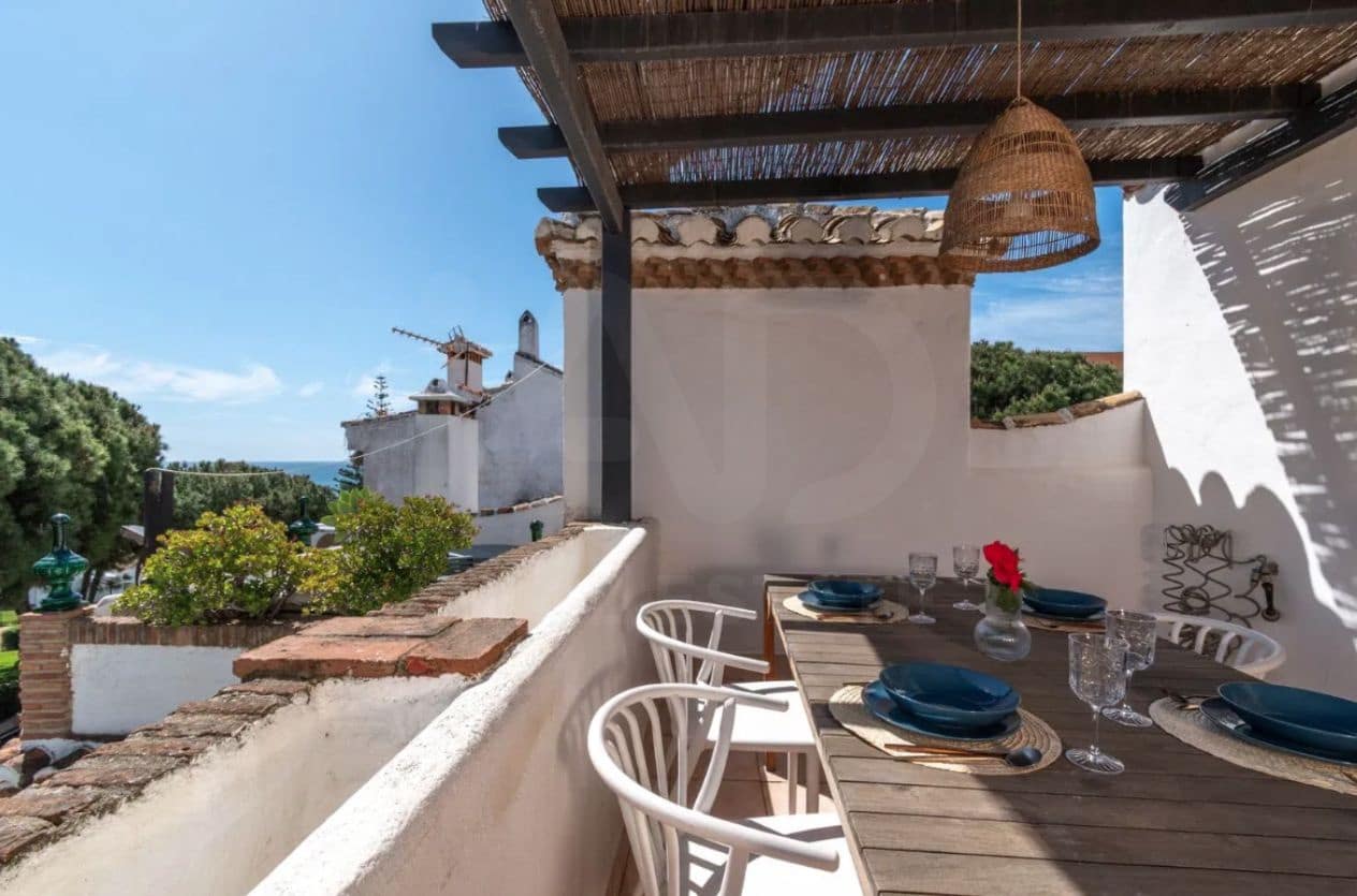 2 sypialnia Dom szeregowy na sprzedaż w Sitio de Calahonda z basenem - 479 000 € (Ref: 9988300)