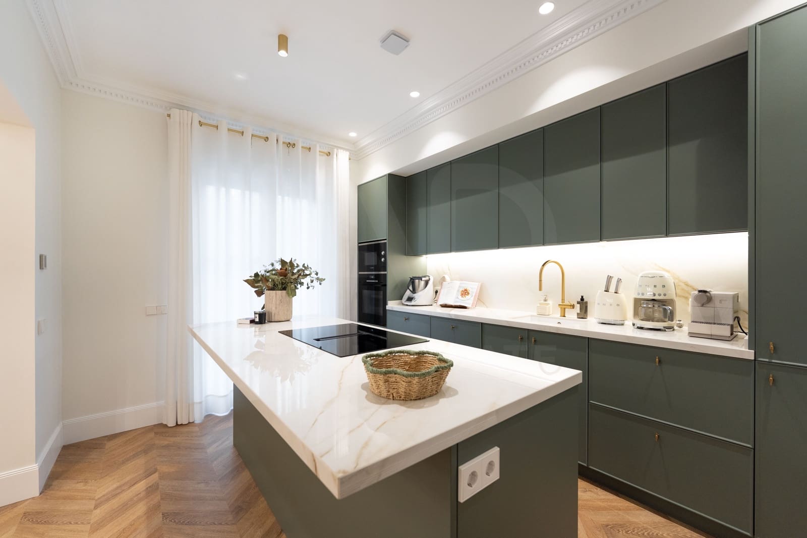 2 soveværelse Lejlighed til salg i Madrid by - € 1.450.000 (Ref: 9988301)