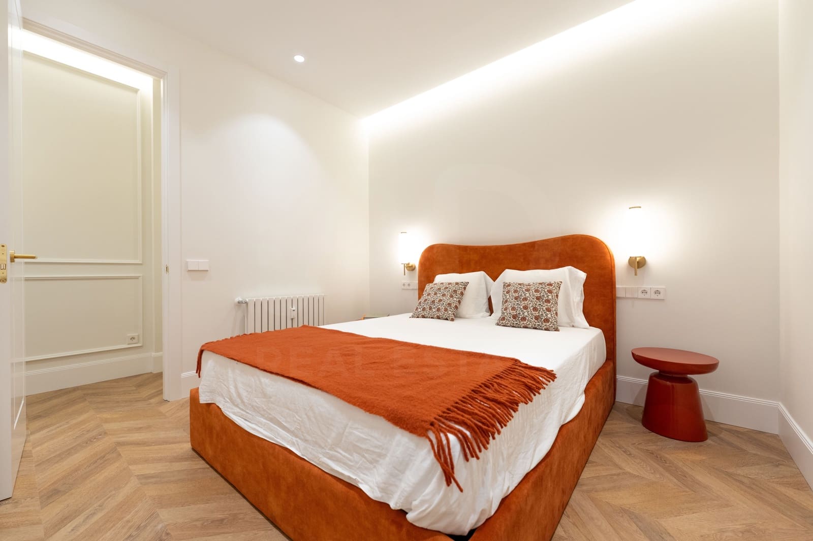 2 soveværelse Lejlighed til salg i Madrid by - € 1.450.000 (Ref: 9988301)