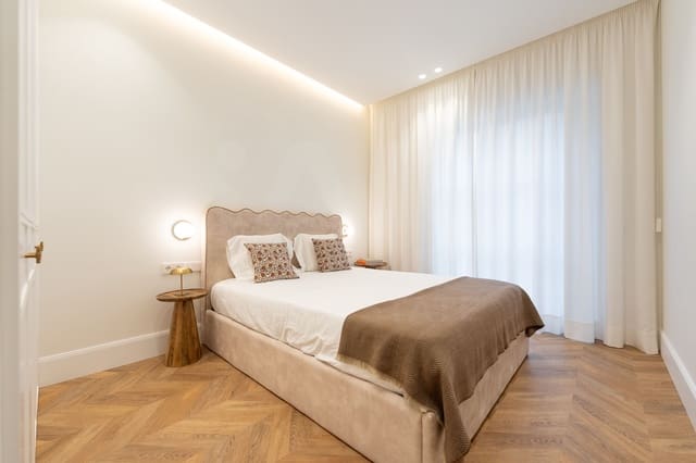 2 soveværelse Lejlighed til salg i Lista, Madrid by - € 1.450.000 (Ref: 9988301)