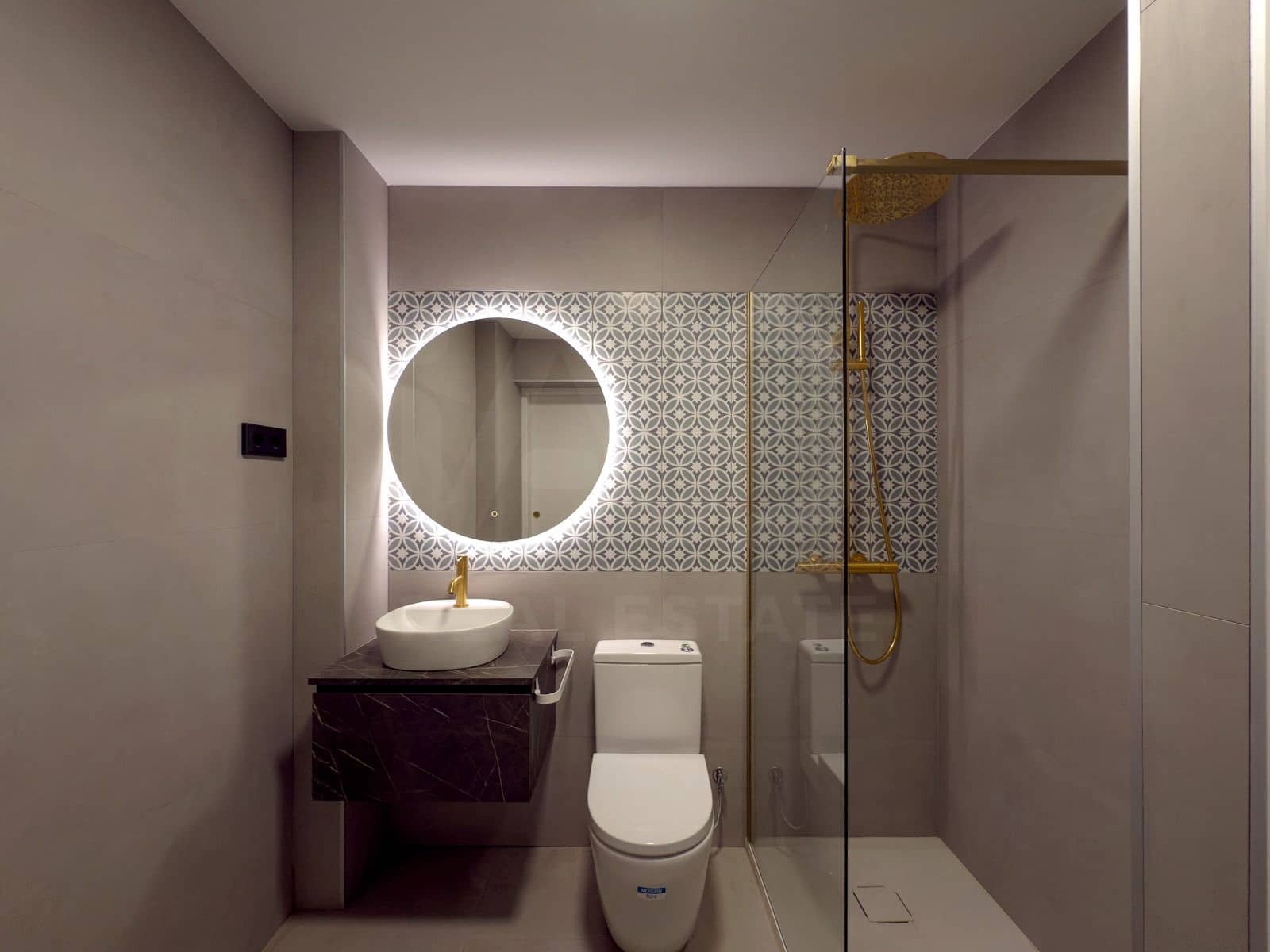 2 sovrum Lägenhet till salu i Barcelona stad - 287 000 € (Ref: 9988302)