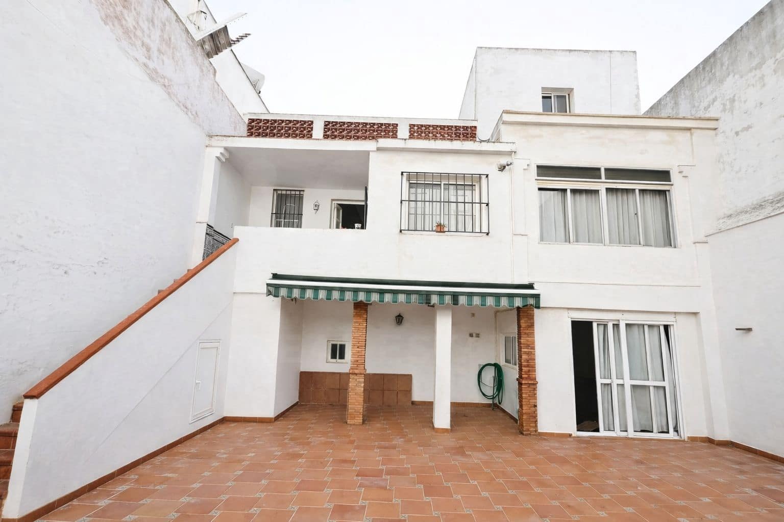 Gewerbe zu verkaufen in Cadiz Stadt - 1.300.000 € (Ref: 9988303)