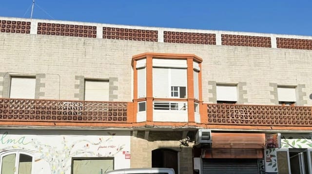 Kommersiell til salgs i Cádiz by - € 1 300 000 (Ref: 9988303)