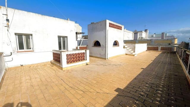 Kommersiell til salgs i Cádiz by - € 1 300 000 (Ref: 9988303)