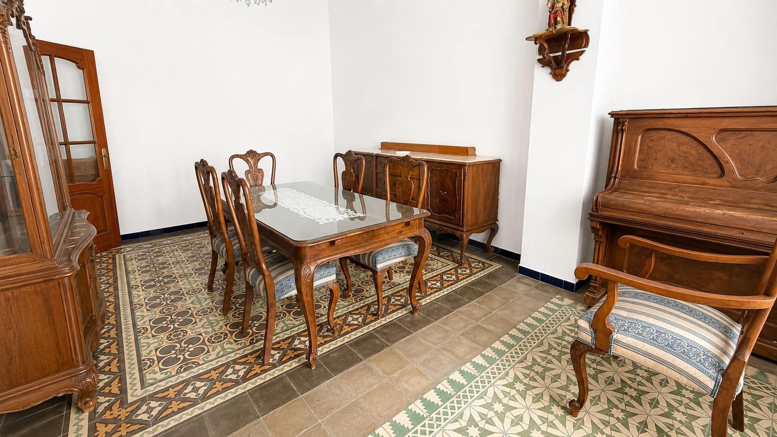 Gewerbe zu verkaufen in Cadiz Stadt - 1.300.000 € (Ref: 9988303)