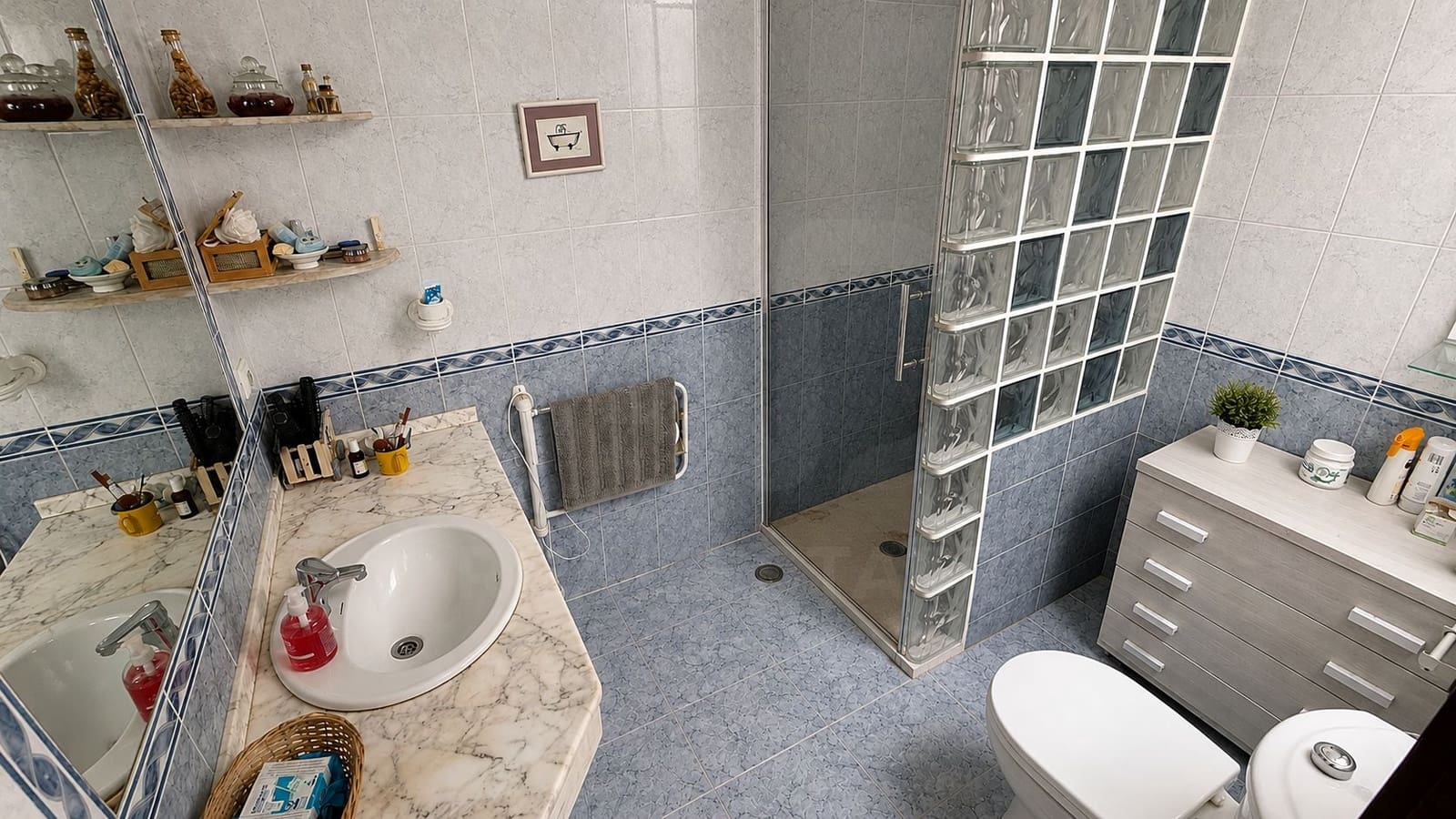 Gewerbe zu verkaufen in Cadiz Stadt - 1.300.000 € (Ref: 9988303)