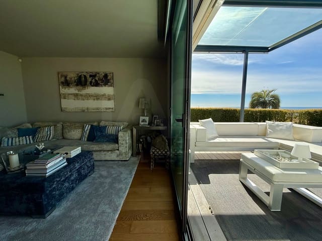 5 soverom Hus til salgs i Sant Vicenç de Montalt med svømmebasseng garasje - € 1 250 000 (Ref: 9988304)