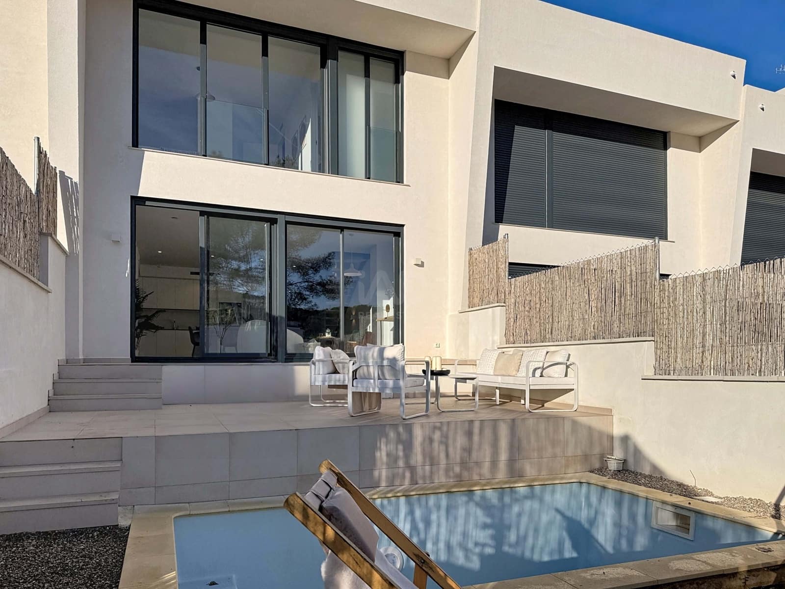 4 chambre Maison de Ville à vendre à Barcelone ville avec piscine garage - 635 000 € (Ref: 9988305)