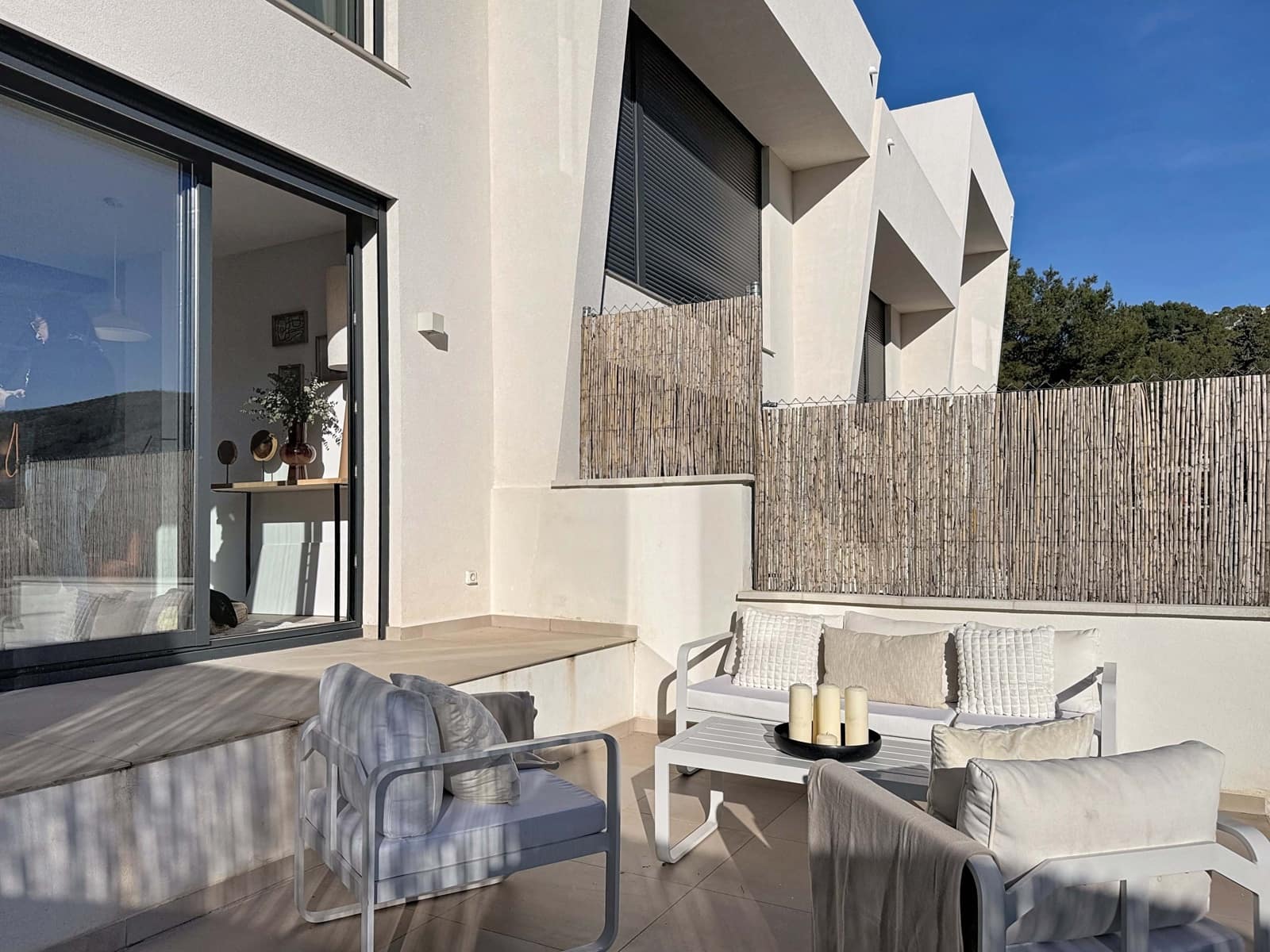 4 chambre Maison de Ville à vendre à Barcelone ville avec piscine garage - 635 000 € (Ref: 9988305)