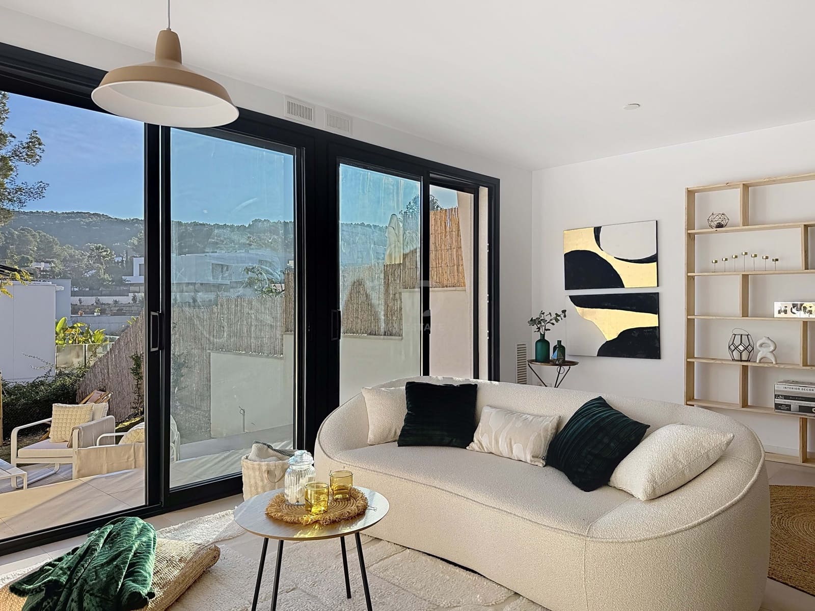 4 chambre Maison de Ville à vendre à Barcelone ville avec piscine garage - 635 000 € (Ref: 9988305)