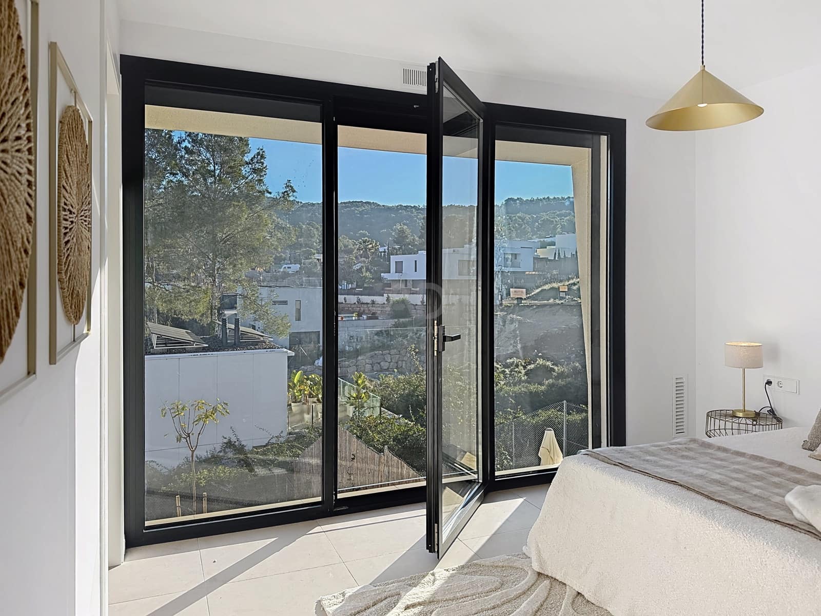 4 chambre Maison de Ville à vendre à Barcelone ville avec piscine garage - 635 000 € (Ref: 9988305)