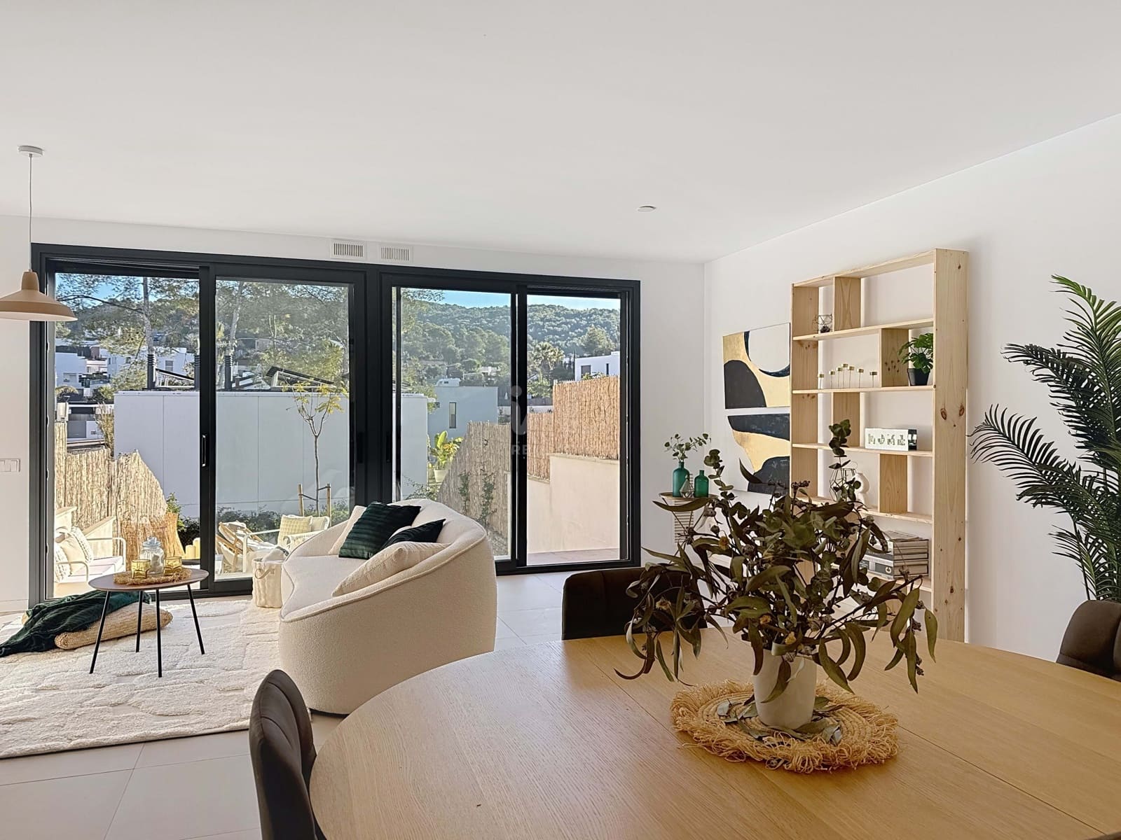 4 chambre Maison de Ville à vendre à Barcelone ville avec piscine garage - 635 000 € (Ref: 9988305)