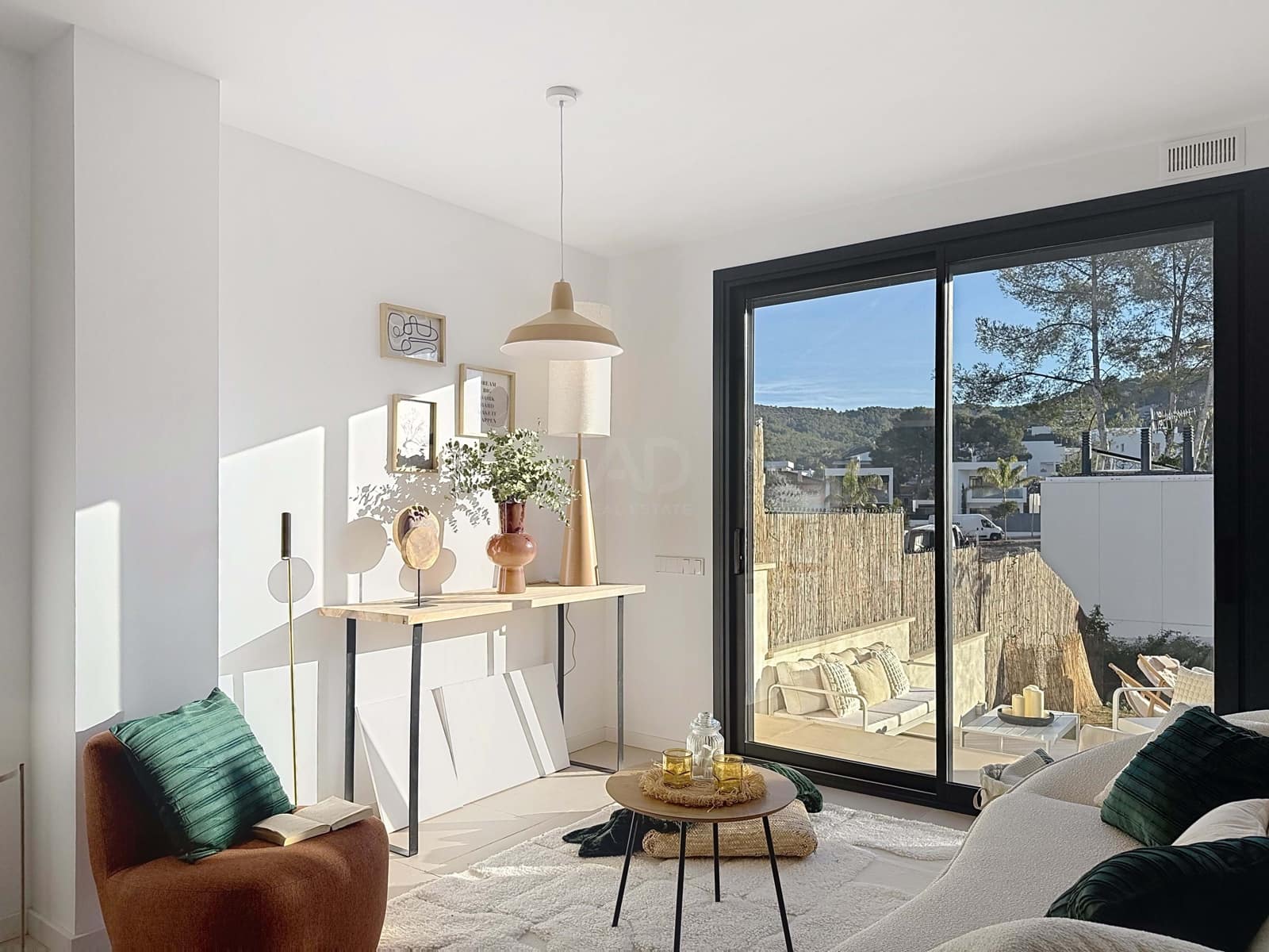 4 chambre Maison de Ville à vendre à Barcelone ville avec piscine garage - 635 000 € (Ref: 9988305)