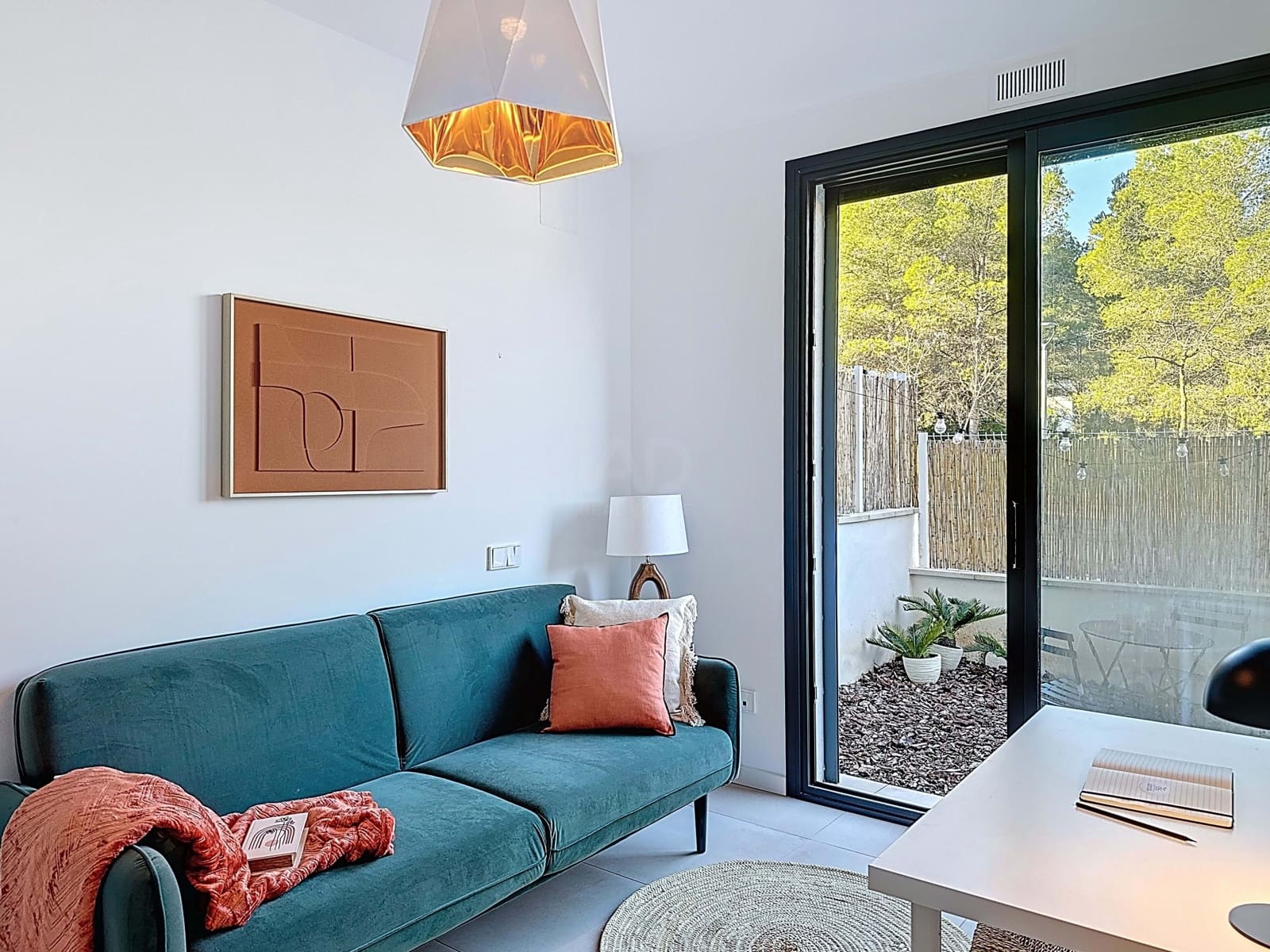 4 chambre Maison de Ville à vendre à Barcelone ville avec piscine garage - 635 000 € (Ref: 9988305)